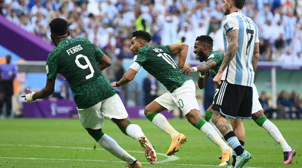 开云登录-撞翻球王！道萨里率领沙特队再现米拉大叔辉煌